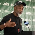 from-fashion-fines-to-man-in-charge:-aaron-glenn’s-former-jets-teammates-proud-of-his-nfl-journey