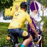 3-elves-cycle-from-german-town-to-finland’s-santa-claus-village