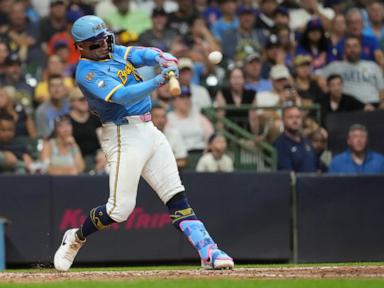 brewers-rally-past-mets-7-4-for-8th-straight-win,-spoiling-alonso’s-record-tying-homer