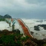 typhoon-podul-brings-no-major-damage-as-it-crosses-taiwan-and-heads-for-china