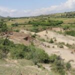 stone-age-humans-were-picky-about-which-rocks-they-used-for-making-tools,-study-finds