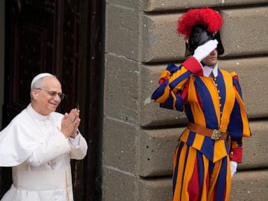 pope-leo-xiv-celebrates-mass-for-local-homeless-people,-invites-them-to-lunch