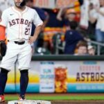 urias-beats-throw-to-1st-to-help-the-astros-outlast-the-orioles,-5-4-in-12-innings