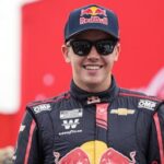 nascar’s-connor-zilisch-cleared-to-race-and-will-return-at-daytona-after-breaking-collarbone