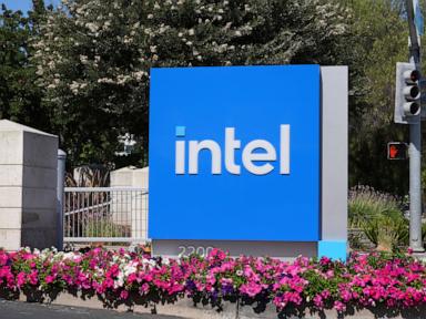 trump-says-intel-agreed-to-give-us-a-stake-in-its-company