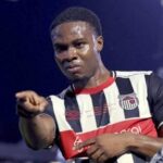 man-united-humiliated-in-penalty-shootout-loss-to-4th-division-team-grimsby-town-in-league-cup