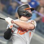 vladimir-guerrero-jr.-reaches-base-5-times-as-al-best-blue-jays-beat-orioles-6-1