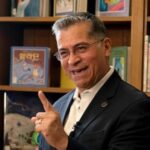 california-democrat-turns-to-tiktok-to-reach-hispanic-voters-in-governor’s-race