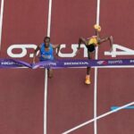 marathon-at-worlds-takes-weird-twists:-a-false-start,-a-near-wrong-turn-and,-finally,-a-photo-finish