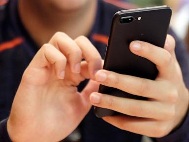 ban-on-addictive-social-media-feeds-for-kids-takes-shape-with-proposed-rules