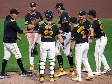 cubs-chase-cy-young-favorite-paul-skenes,-move-to-cusp-of-playoff-berth-with-4-1-win-over-pirates