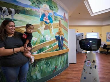 a-robot-programmed-to-act-like-a-7-year-old-girl-works-to-combat-fear-in-hospitals