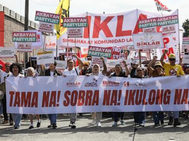 thousands-protest-in-the-philippines-over-massive-corruption-scandal