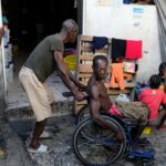 haitian-gang-attacks-town,-kills-teacher,-kidnaps-residents-and-burns-buildings