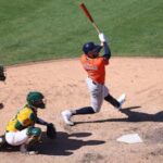christian-walker-has-hr,-3-rbis-to-back-framber-valdez’s-strong-start-as-astros-beat-a’s-11-5
