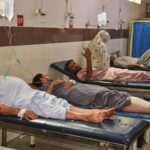 a-car-bombing-outside-a-pakistani-security-force-headquarters-kills-at-least-8-people