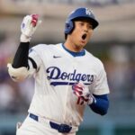 ohtani-hits-2-homers-for-dodgers-in-playoff-opener-against-reds