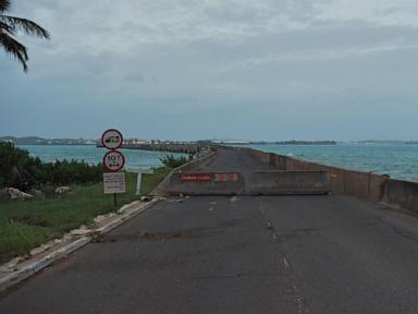 imelda-descends-on-bermuda-as-category-2-hurricane-with-damaging-wind-and-waves