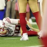 mac-jones-returns-after-49ers-qb-appears-to-hurt-his-left-knee-against-rams