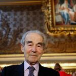 tomb-of-former-french-justice-minister-badinter-defaced-with-graffiti-before-pantheon-ceremony