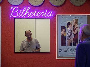 a-man-in-brazil-turned-his-childhood-dream-into-a-small-cinema-for-film-lovers