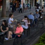 this-seat-taken?-thieves-busted-for-stealing-over-1,000-restaurant-chairs-in-spain