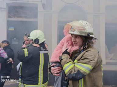 huge-drone,-missile-attack-on-ukraine’s-capital-kills-at-least-2,-officials-say