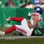 giants’-cam-skattebo-carted-off-field-with-apparent-foot-injury