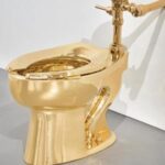 a-solid-gold-toilet-is-up-for-auction-with-a-$10-million-starting-price