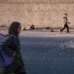 syrian-students-return-to-schools-stripped-bare-by-conflict