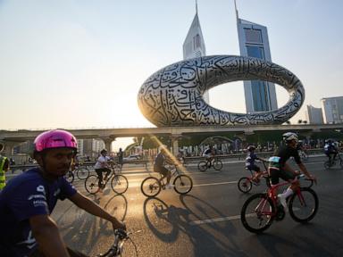 thousands-of-bicycles-take-over-dubai’s-busiest-highway-as-part-of-fitness-challenge
