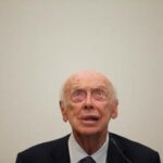 james-watson,-co-discoverer-of-the-double-helix-shape-of-dna,-has-died-at-age-97