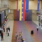 airlines-cancel-flights-to-venezuela-after-faa-warns-of-worsening-security,-military-activity