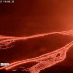 kilauea-displays-lava-fountains-for-the-37th-time-since-its-eruption-began-last-year