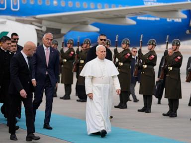 pope-leo-xiv-opens-first-foreign-trip-with-visit-to-turkey