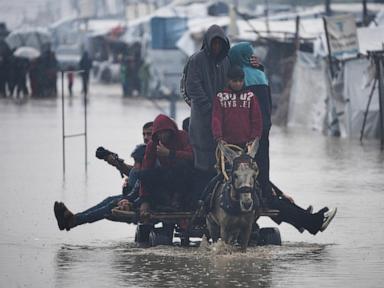 winter-storm-rips-through-gaza,-exposing-failure-to-deliver-enough-aid-to-territory