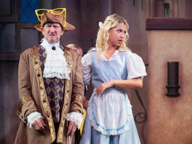 stage-jitters-replace-fear-of-falling-in-‘eddie-the-eagle’s’-latest-act