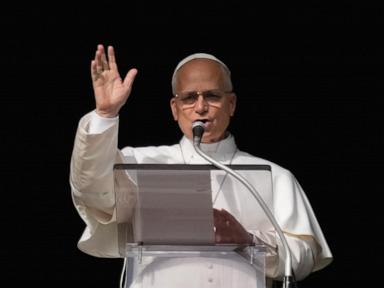 pope-offers-gentle-critique-of-vatican-culture-in-christmas-greeting