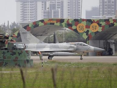 china-flexes-blockade-capabilities-near-taiwan-on-second-day-of-military-drills