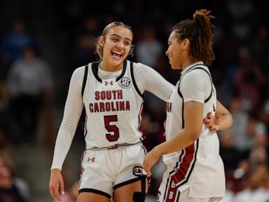 edwards-leads-way-with-25-as-no.-3-south-carolina-wins-24th-straight-game-over-alabama-83-57