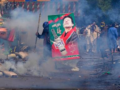 pakistan-sentences-journalists,-youtubers-and-ex-military-officers-to-life-over-inciting-violence