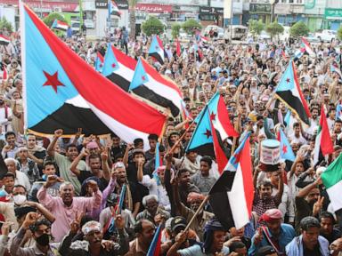 more-saudi-airstrikes-hit-separatist-positions-in-yemeni-port-city