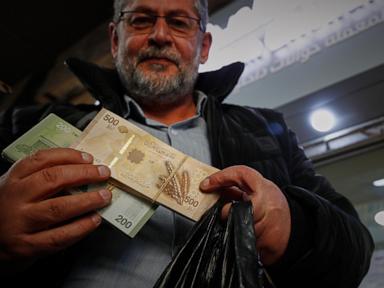syria-begins-circulating-new-post-assad-currency-bills