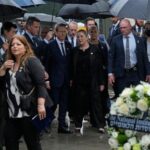 israel’s-president-visits-sydney’s-bondi-beach-massacre-site-and-meets-victims’-families