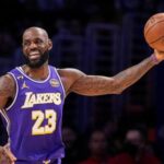 lebron-james-becomes-the-oldest-player-to-have-a-triple-double-in-nba-history