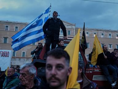 angry-greek-farmers-converge-on-parliament-with-tractors-in-overnight-protest-rally