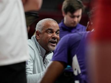 kansas-state-fires-basketball-coach-jerome-tang,-days-after-fans-wore-bags-over-heads