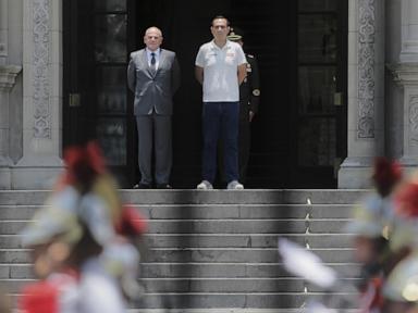 peru’s-congress-removes-interim-president-jeri-as-he-faces-corruption-allegations