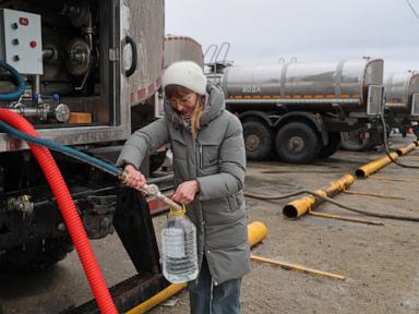 russian-run-areas-of-ukraine-face-water,-heat-and-housing-woes