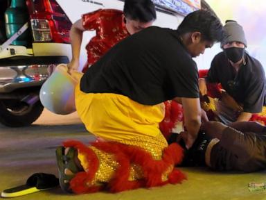 thai-police-go-undercover-as-lion-dancers-to-nab-a-serial-burglar
